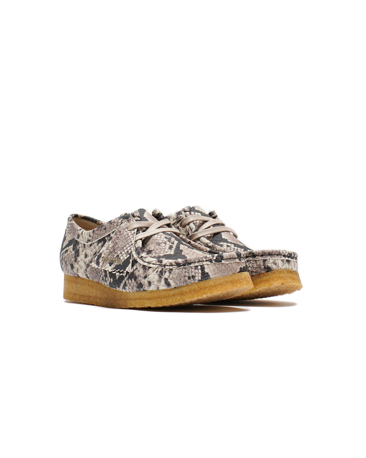 clarks-originals-wallabee-grey